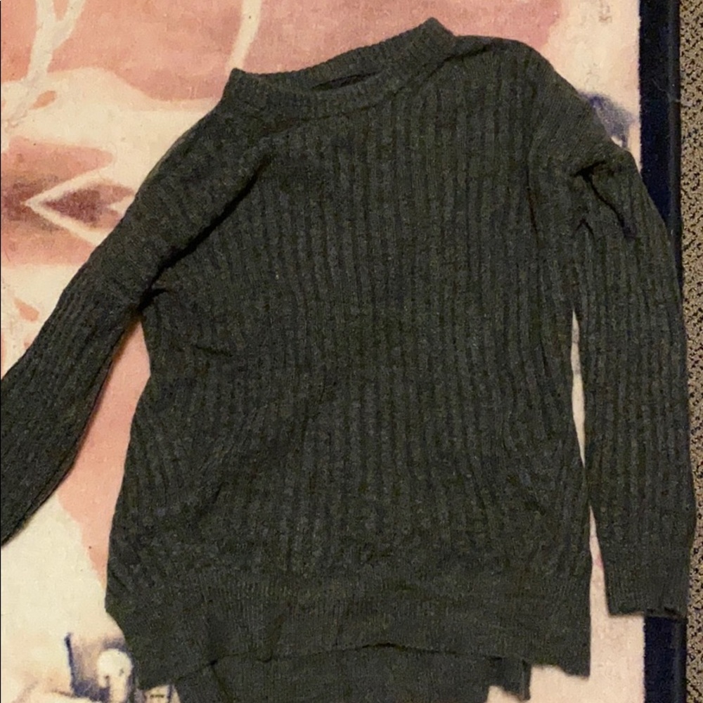 Grey Abercrombie sweater